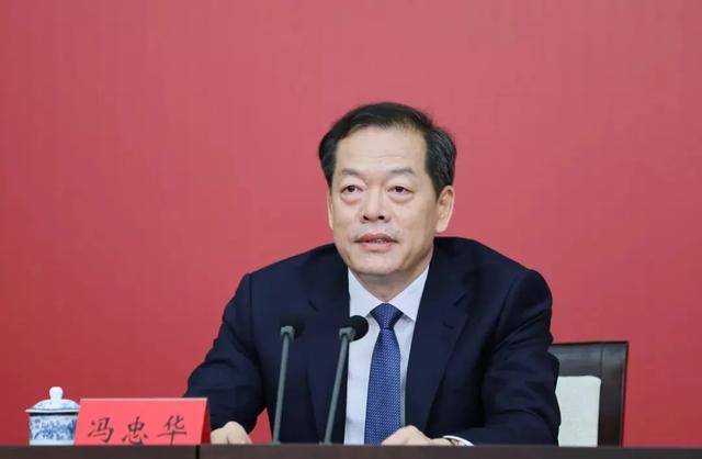 皇冠手机网址_新任广州市委书记走访看望老同志